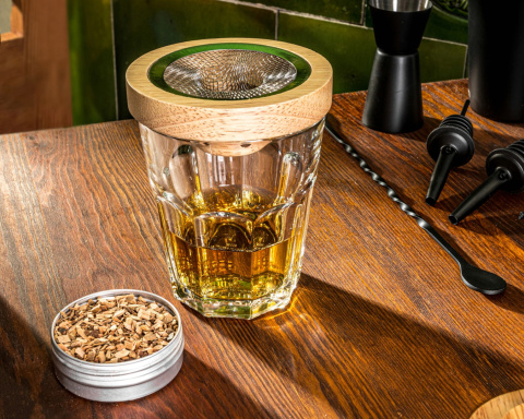 Zestaw barmański z wędzeniem whisky DELUXE 2w1 Zestaw barmański z wędzeniem whisky DELUXE 2w1
