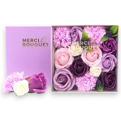 FLOWER BOX BUKIET ZAPACHOWYCH KWIATÓW MYDLANYCH W PUDEŁKU PREZENT DZIEŃ NAUCZYCIELA URODZINY