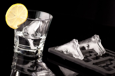 Foremka na lód PISTOLETY PREZENT DLA POLICJANTA ŻÓŁNIERZA NA IMPREZĘ