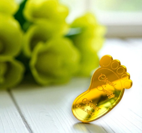 Magnes CHRZEST ŚWIĘTY Podziękowania dla gości STÓPKA Złote Lustro + Woreczek