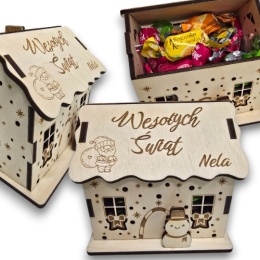 ŚWIĄTECZNY DOMEK NA SŁODYCZE BAŁWANEK CHATKA NA ŚWIĘTA + IMIĘ