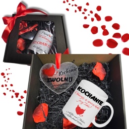 Zestaw PREZENT NA WALENTYNKI KUBEK ZAWIESZKA DO AUTA DLA NIEJ DLA NIEGO